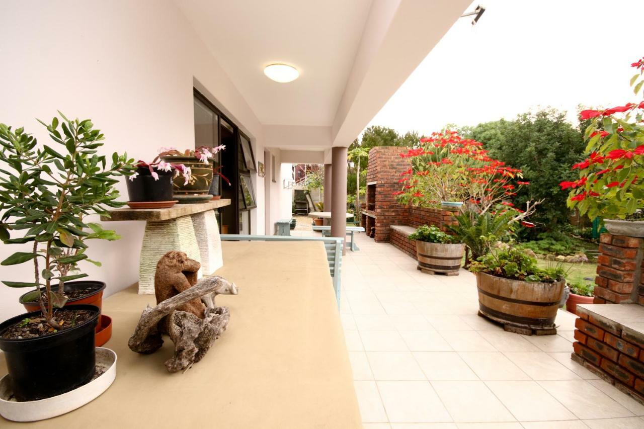 Apartamento Rest Assured Stilbaai Exterior foto